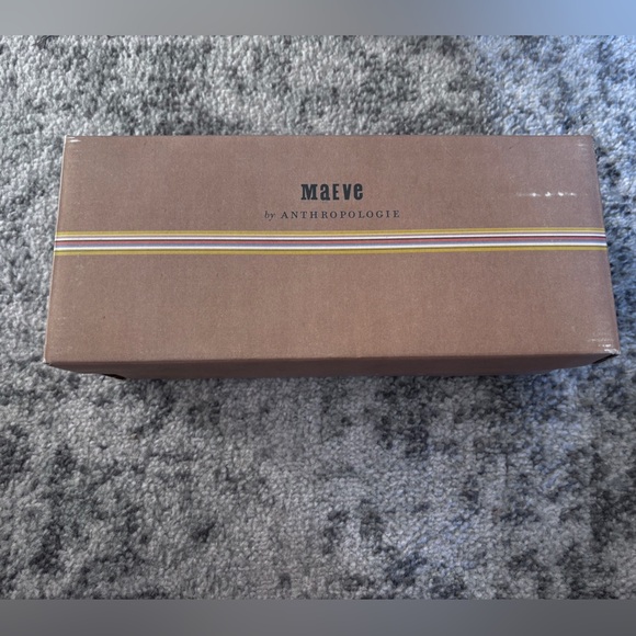 NIB Anthropologie MAEVE Sardine Beaded Slide
Sandals By In Blue Size: 5/5.5 - Picture 8 of 8